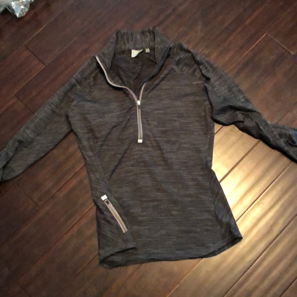 Athleta pullover